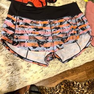 Lululemon Speed Up Shorts 4 2.5